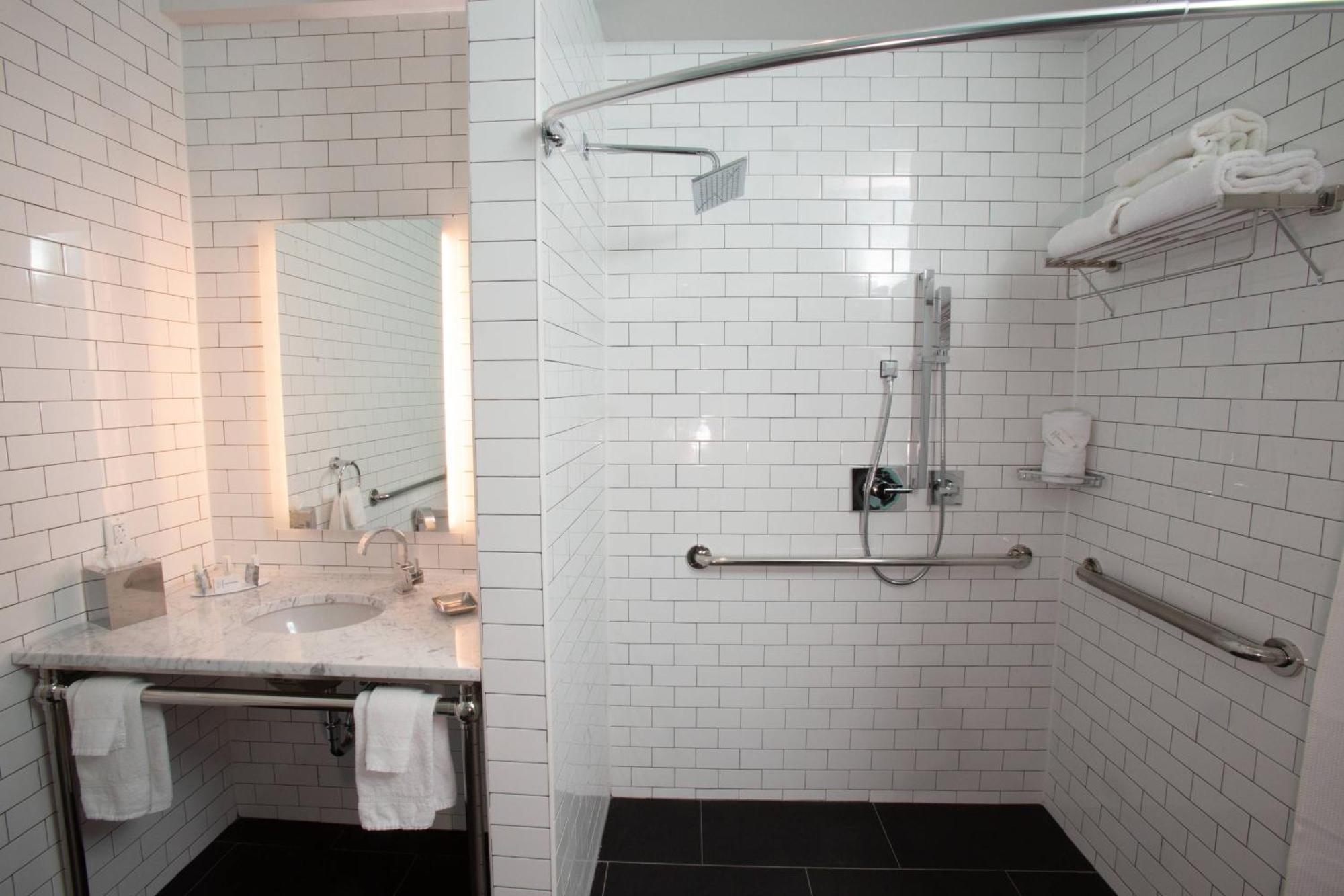 Fairfield Inn & Suites By Marriott Philadelphia Downtown/Center City Eksteriør billede